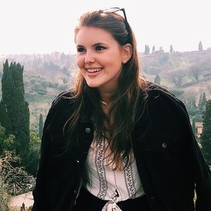 Meet your Posher, Emma